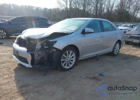 2013 Toyota Camry Xle V6 z USA, uszkodzony, nr VIN 4T1BK1FK4DU535912